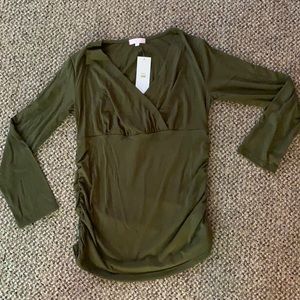 💚Olive Green Nursing/Maternity Shirt